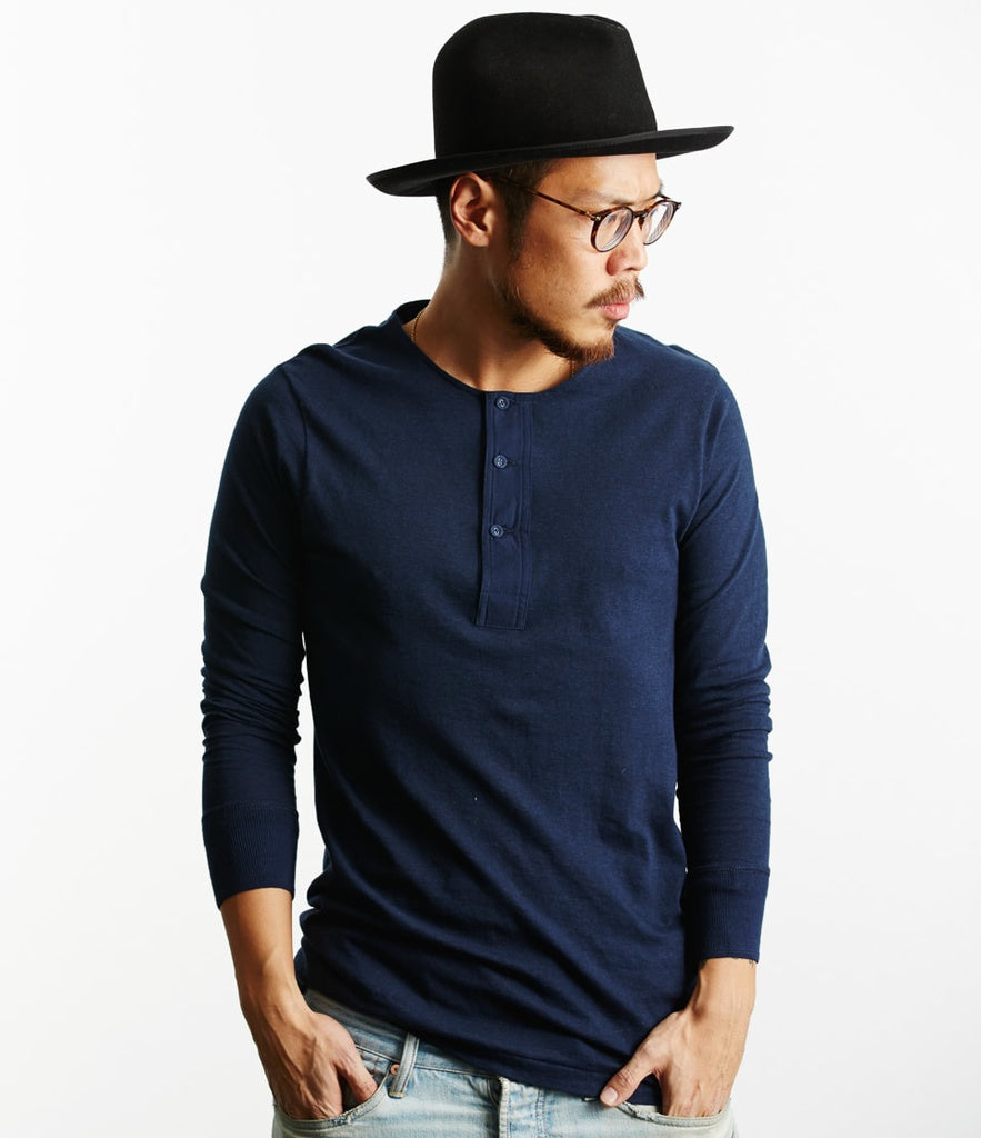 102 MEN'S LOOPWHEELED HENLEY, 155G, CLASSIC FIT